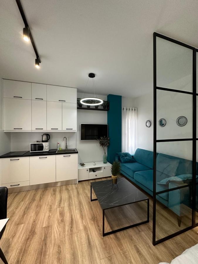 Intercontinental Apartments Tirana City Center Buitenkant foto